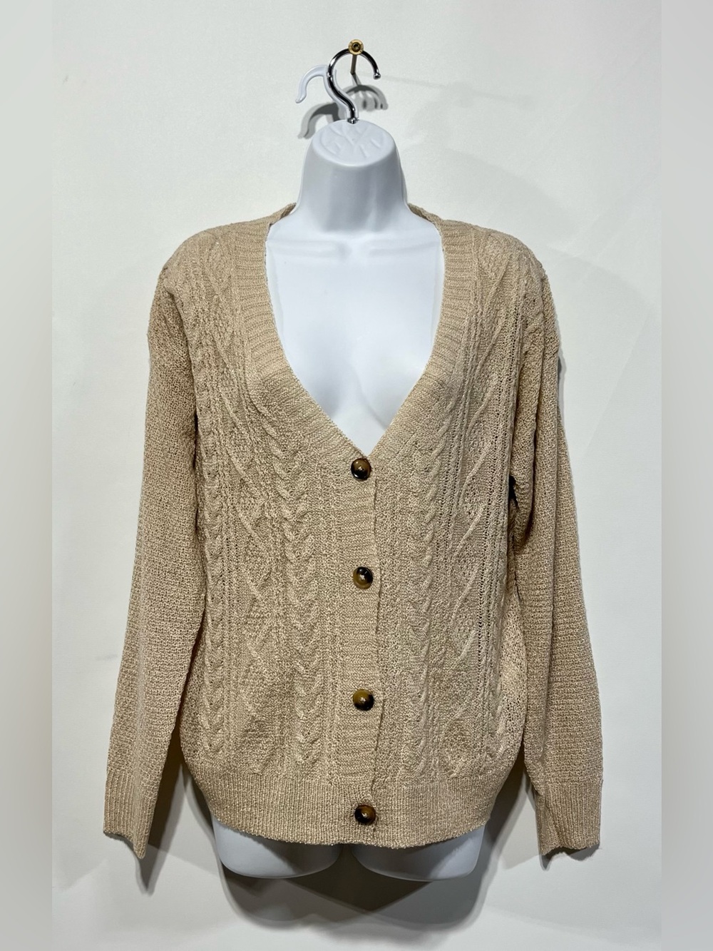 Blu Pepper Tan Cable Knit‎ V-Neck Button Cardigan Size Medium NWT